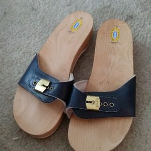 Dr. Scholl's sandals made in Italy